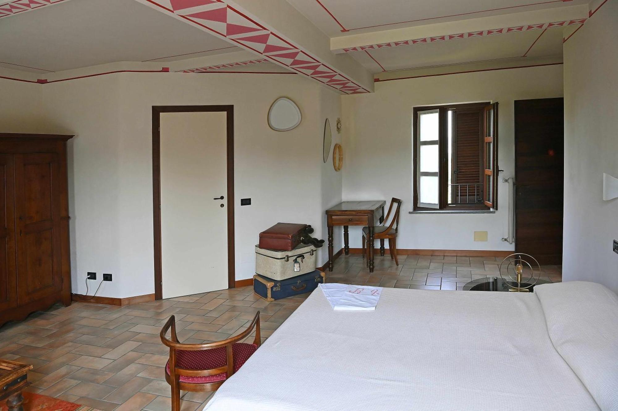La Ca Dolga Guest House La Morra Room photo