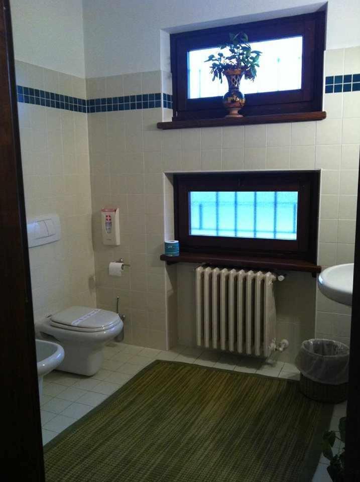La Ca Dolga Guest House La Morra Room photo